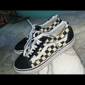 black and white checkered tie up vans in womens